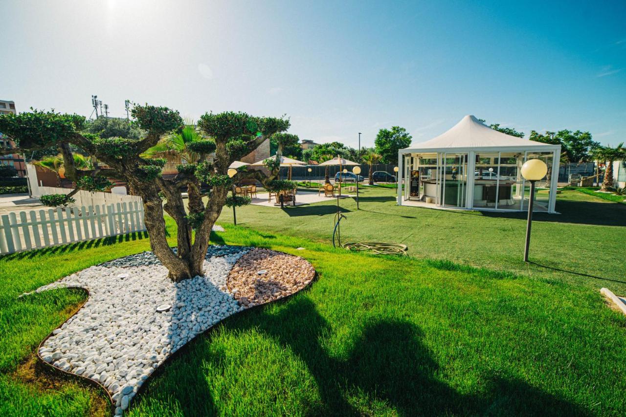 Hotel Park E Mobil Home ซอตโตมารีนา ภายนอก รูปภาพ