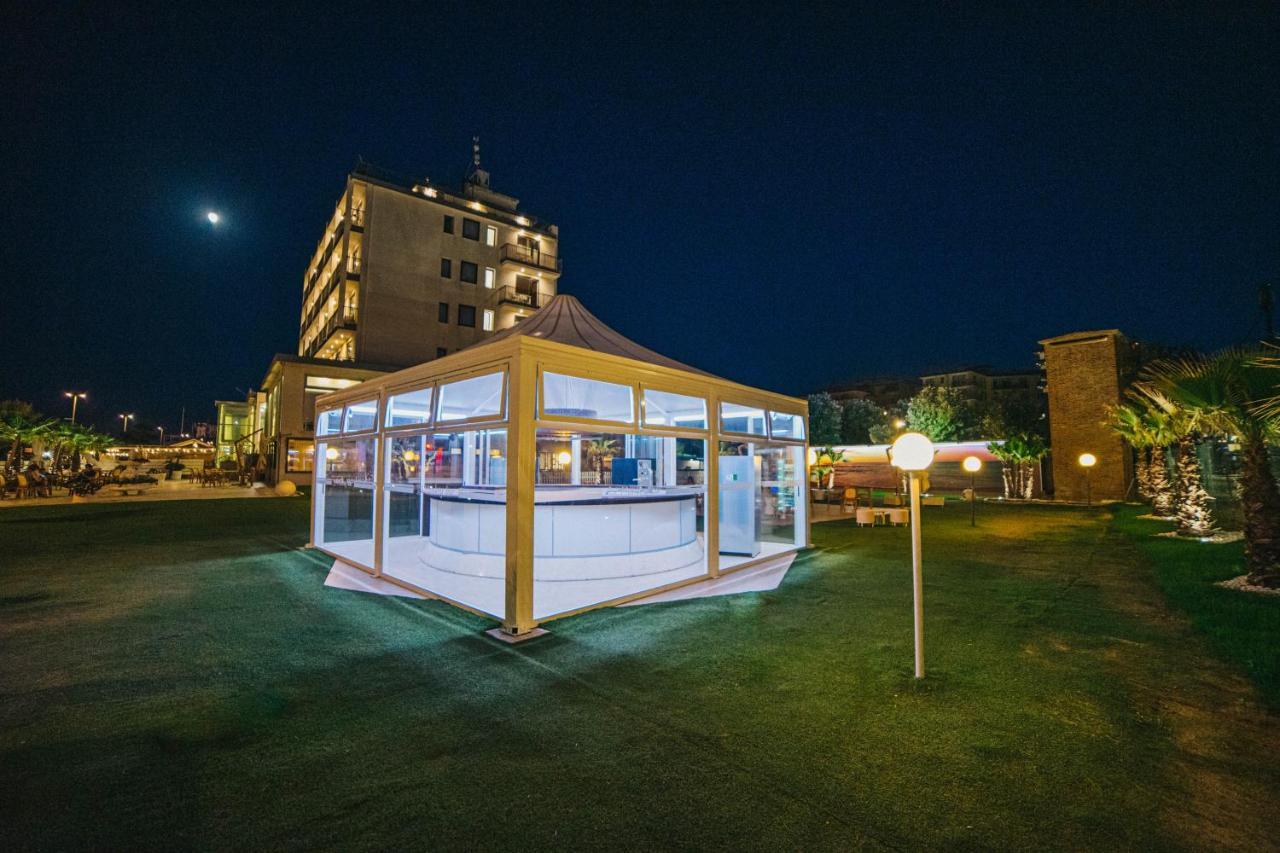 Hotel Park E Mobil Home ซอตโตมารีนา ภายนอก รูปภาพ